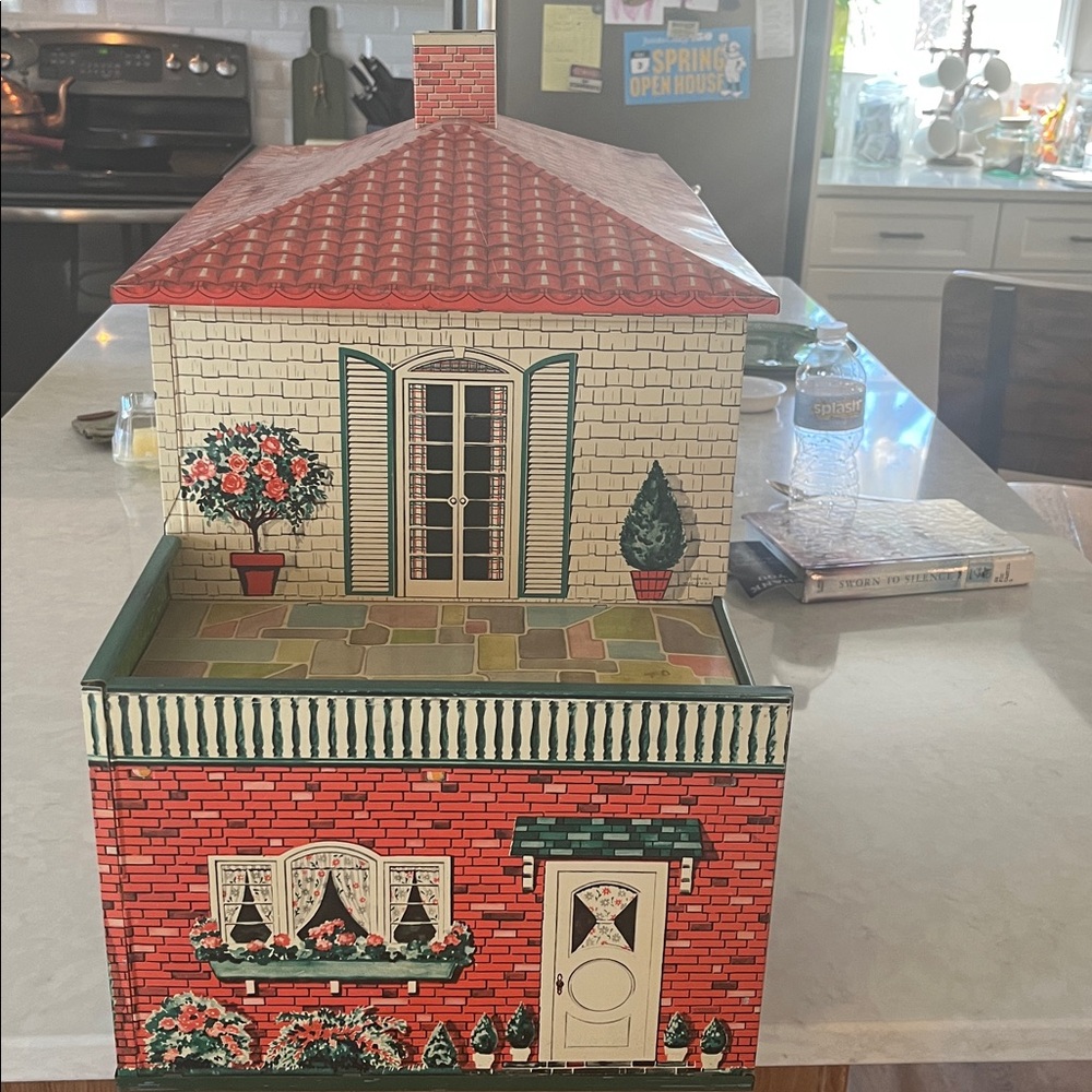 Vintage MCM T. Cohn Tin Litho Dollhouse 1948 - Picture 2 of 14